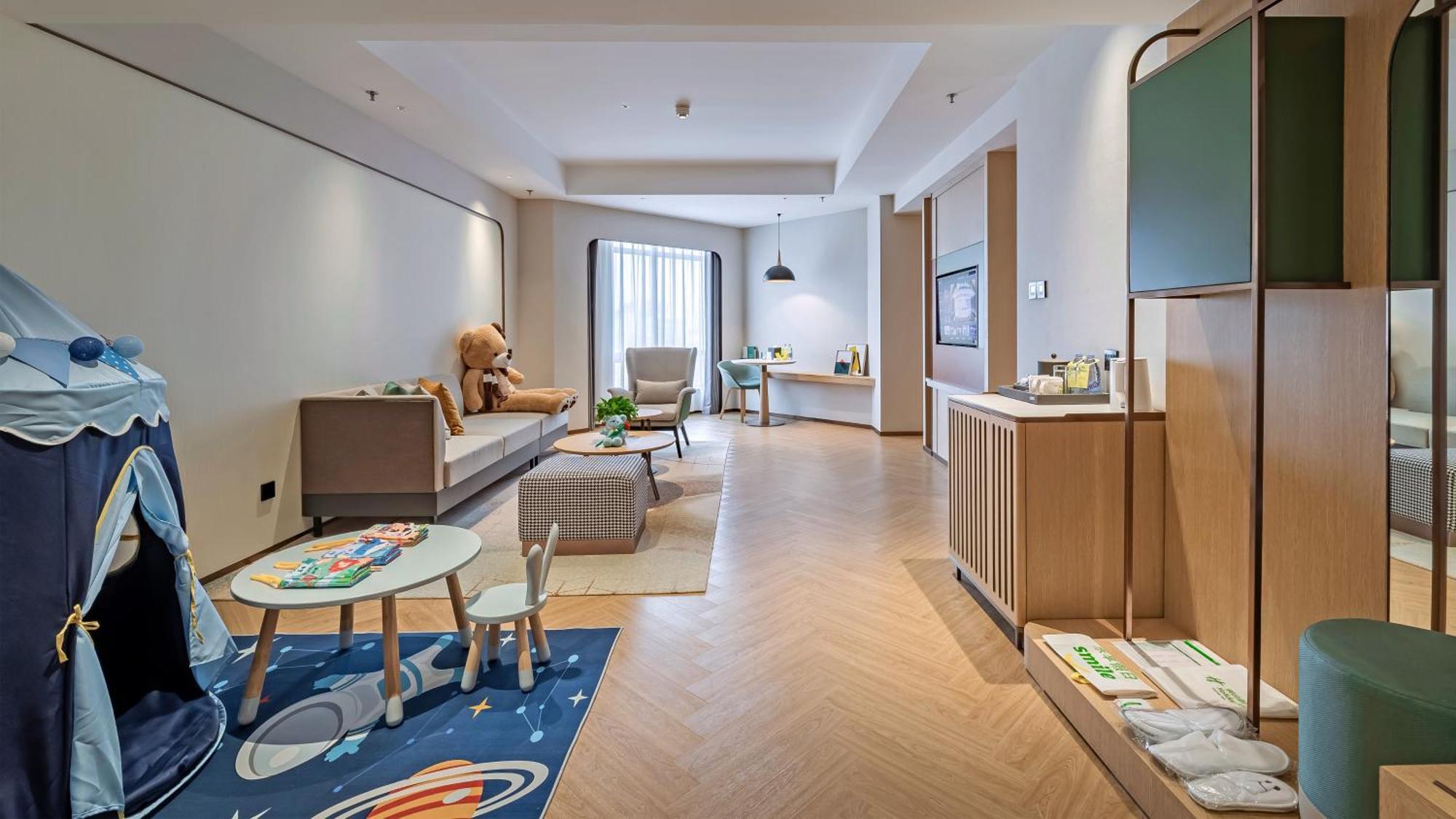 Holiday Inn Chongqing Guanyinqiao By Ihg Eksteriør billede
