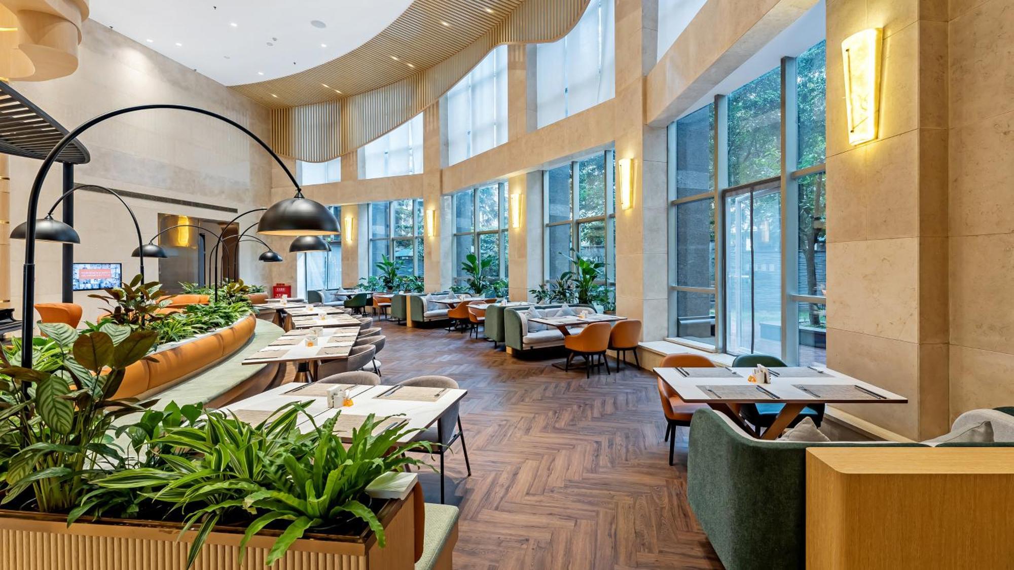 Holiday Inn Chongqing Guanyinqiao By Ihg Eksteriør billede